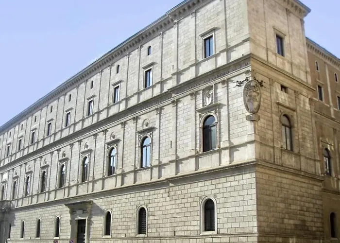 Florea Palace Maison d'hôtes *